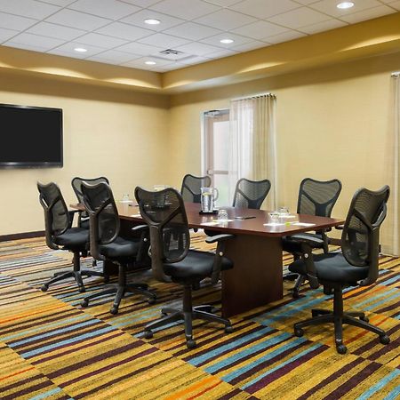 Fairfield Inn & Suites - Buffalo Airport Cheektowaga Ngoại thất bức ảnh