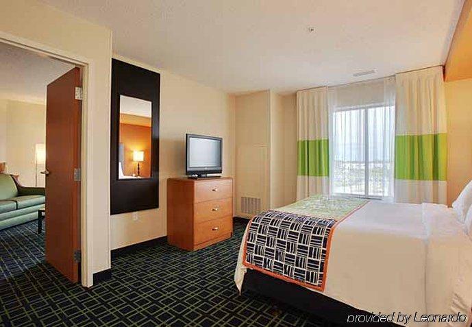 Fairfield Inn & Suites - Buffalo Airport Cheektowaga Phòng bức ảnh