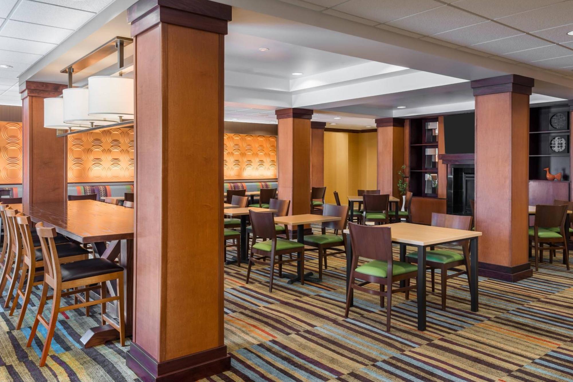 Fairfield Inn & Suites - Buffalo Airport Cheektowaga Ngoại thất bức ảnh