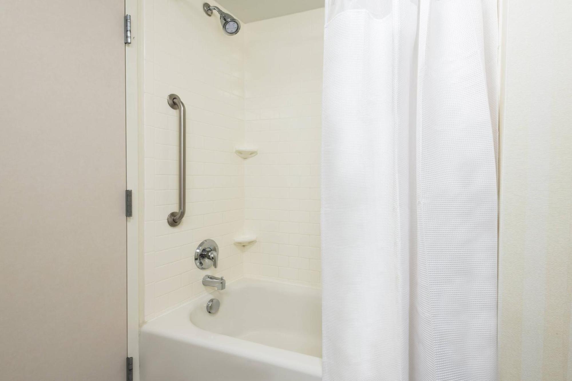 Fairfield Inn & Suites - Buffalo Airport Cheektowaga Ngoại thất bức ảnh